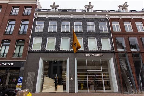 louis vuitton waar gemaakt|Louis Vuitton amsterdam hooftstraat.